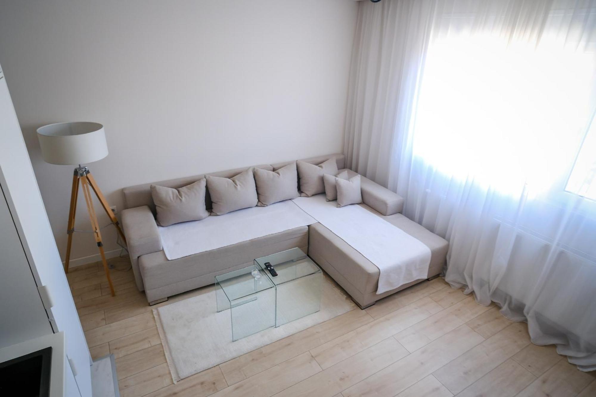 Apartment In Nis, Center! Brand-New Exteriér fotografie